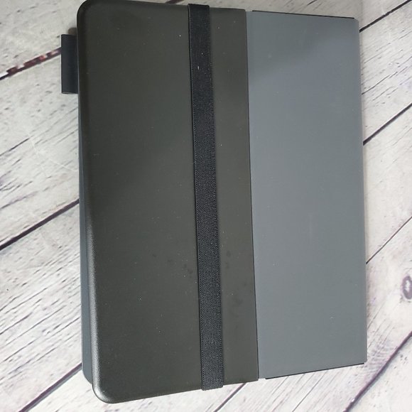 Logi Tablet Keyboard - Picture 2 of 3